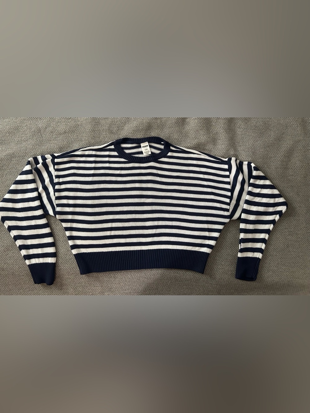 Victoria’s Secret Pink cropped sweater